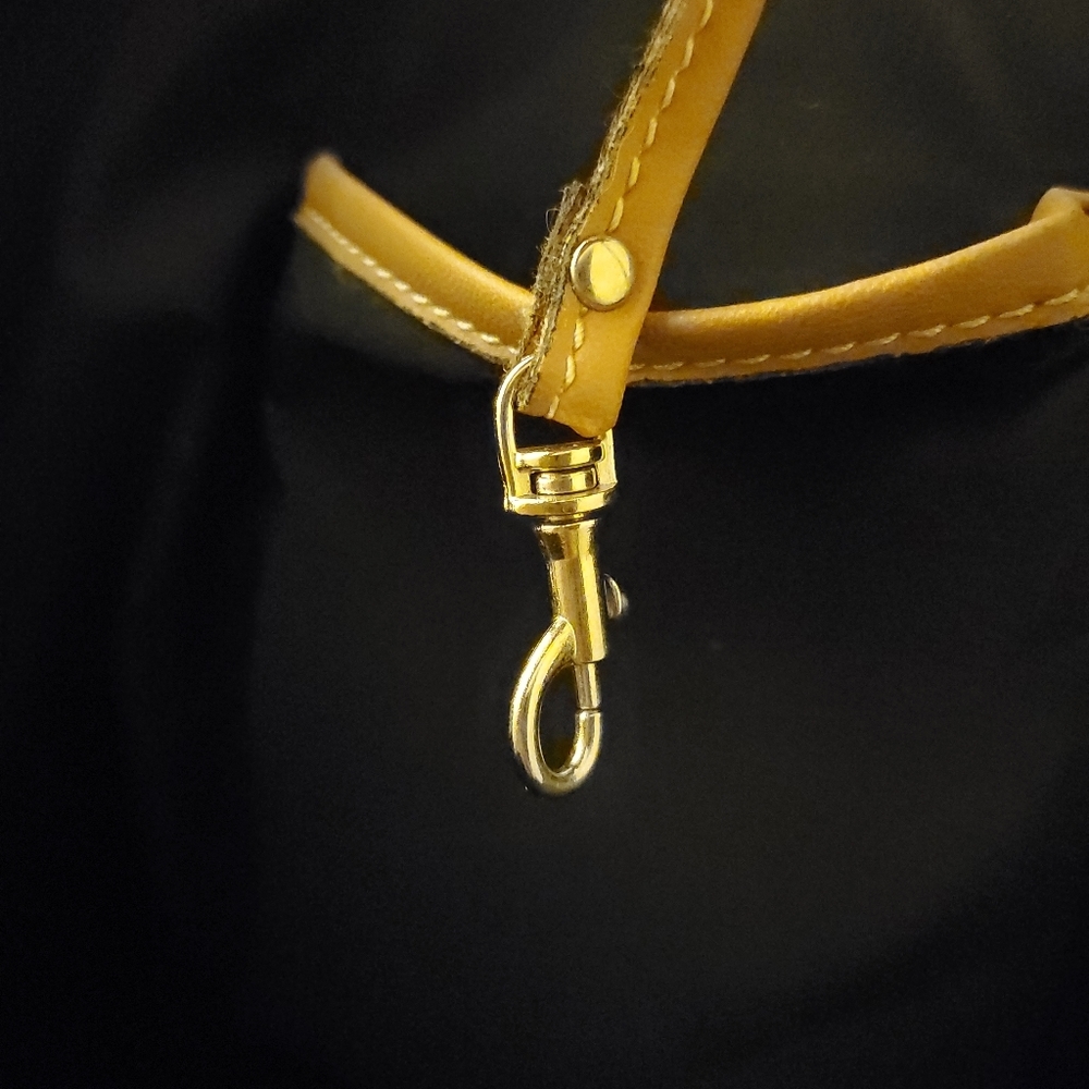 Giani Bernini Saffiano Satchel Minimalist Trendy Black Faux Leather - Picture 2 of 8